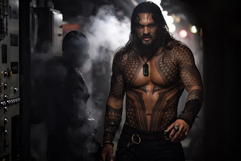 '아쿠아맨' 리뷰: 바다의 왕국과 육지를 잇는 영웅의 탄생 10 Aquaman06