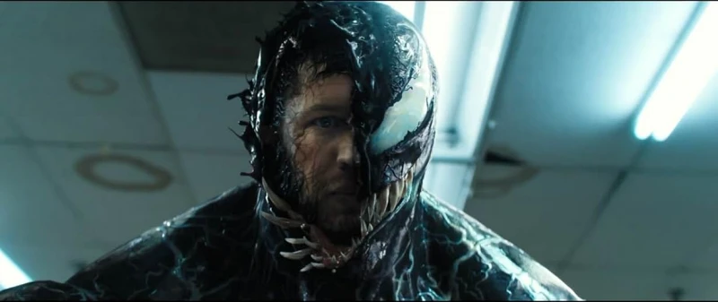 '베놈' 리뷰: 톰 하디의 열연과 유머로 빛나는 마블 안티히어로의 탄생 13 Venom02