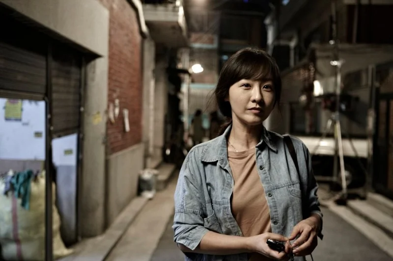 '회사원' 리뷰: 퇴사가 곧 죽음? K-직장인의 애환을 담은 가장 잔혹한 블랙 코미디 11 A Company Man03
