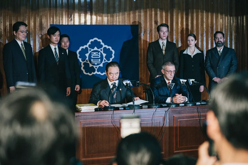 '국가부도의 날' 리뷰: IMF 외환위기의 숨겨진 진실을 파헤친 웰메이드 경제 스릴러 17 Default01