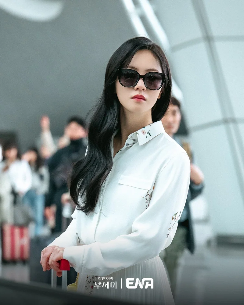 "착한 여자 부세미" 리뷰: 흙수저 경호원의 4조짜리 인생 리셋 프로젝트 13 Ms. Incognito5