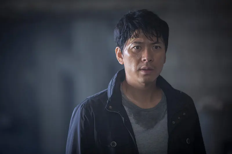 '살인의뢰' 리뷰: 법이 보호하지 못한 피해자들의 지옥, 그 처절한 복수의 허망함에 대하여 14 The Deal2