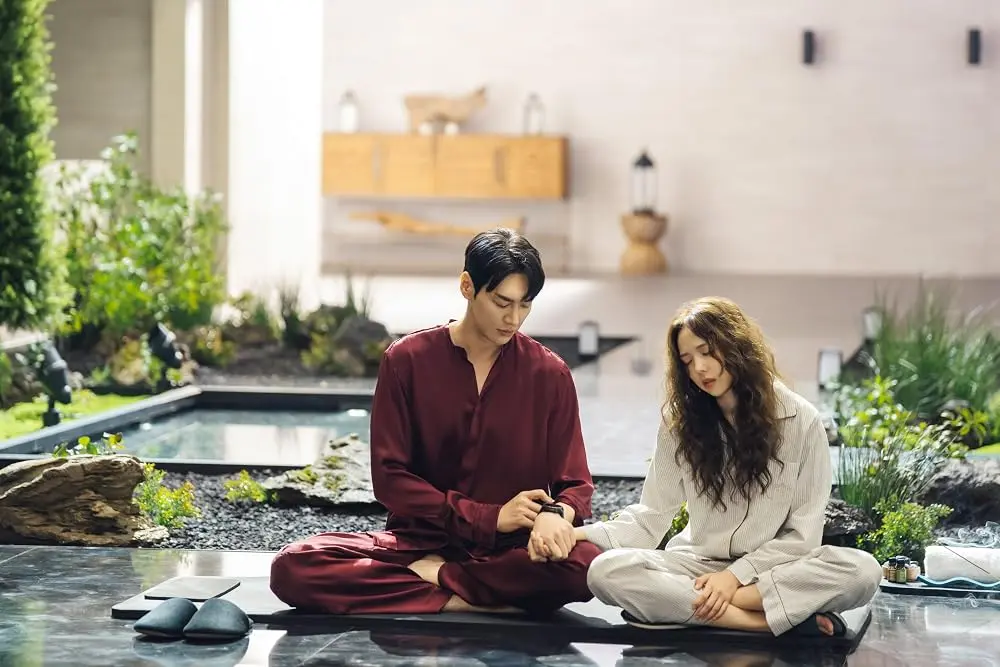 '나를 충전해줘' 리뷰: 방전된 생명과 넘치는 온기가 만난 찌릿한 스파크의 기록 3 Take Charge of My Heart2